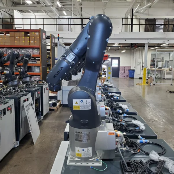 KUKA KR6 R900-2 AGILUS - Complete Robot System w/ KRC4 Compact Controller - Image 3